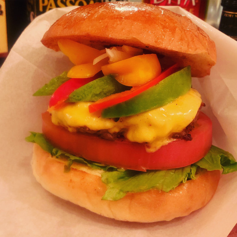 アボカドチーズバーガー(寺尾食堂 )