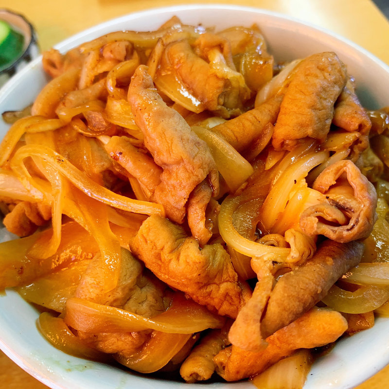 モツ丼(石山食堂)