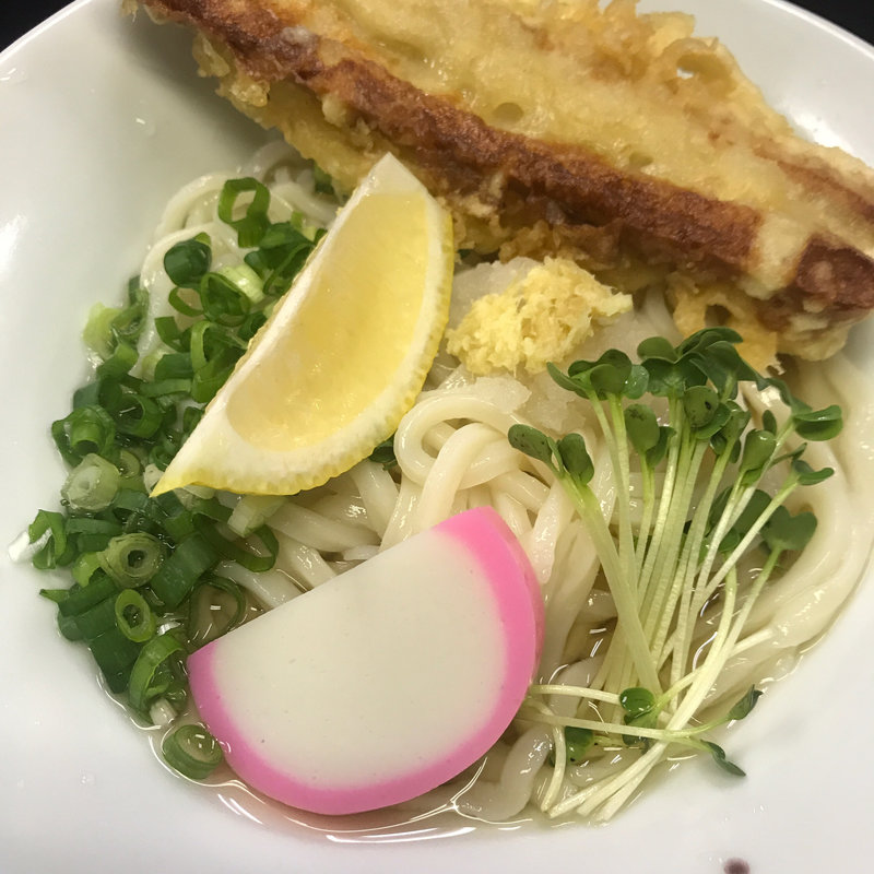 ちくわ天うどん(四国屋)