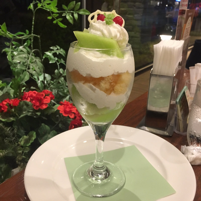 メロンのショートケーキ仕立て(ロイヤルホスト 御器所店 （Royal Host）)