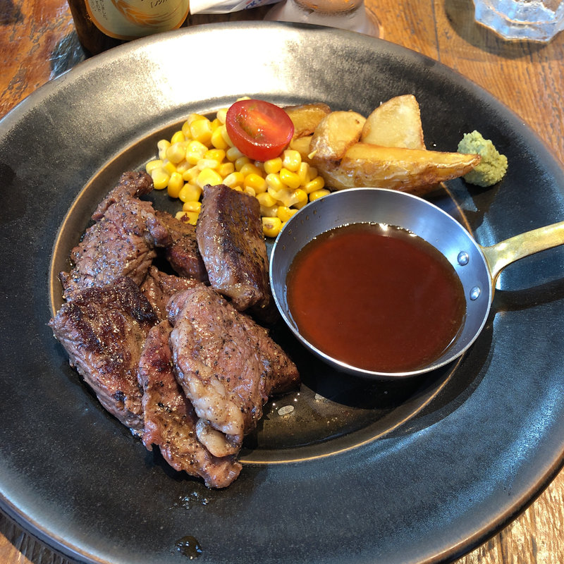 切り落としステーキランチ 150g(ニックストック トリエ京王調布店)