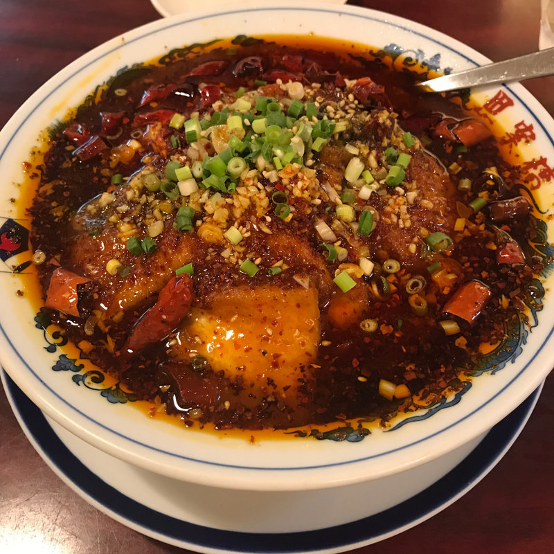 豆腐の四川辛味煮込み(栄記 香辣坊 （ロンジイ コラーボウ）)