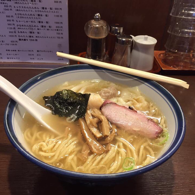 塩わんたんめん(麺屋はやしまる （めんやはやしまる）)