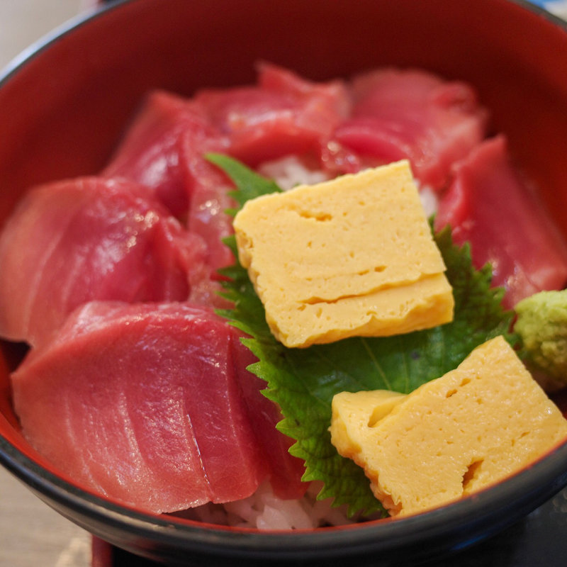本鮪鉄火丼(築地活鮮市場 丸の内南口店)