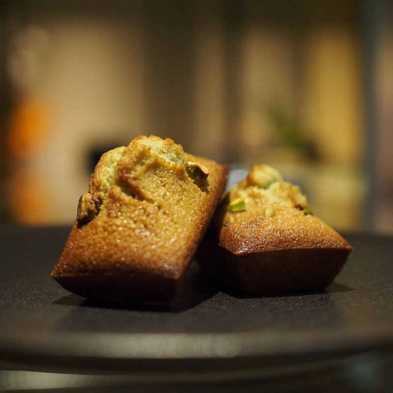 ちひろフィナンシェ(ピスタチオ)(ちひろ菓子店)