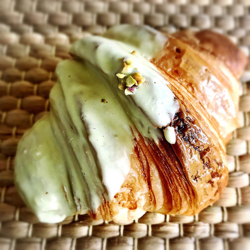 ピスタチオクロワッサン(Eau de bouche(オードブーシュ))