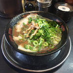 豚骨ラーメン(無鉄砲 東京中野店)