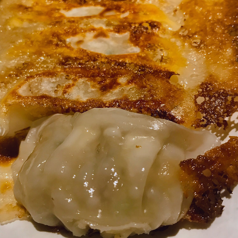 羽根付き餃子(坐・和民 淀屋橋店 （ざ・わたみ）)
