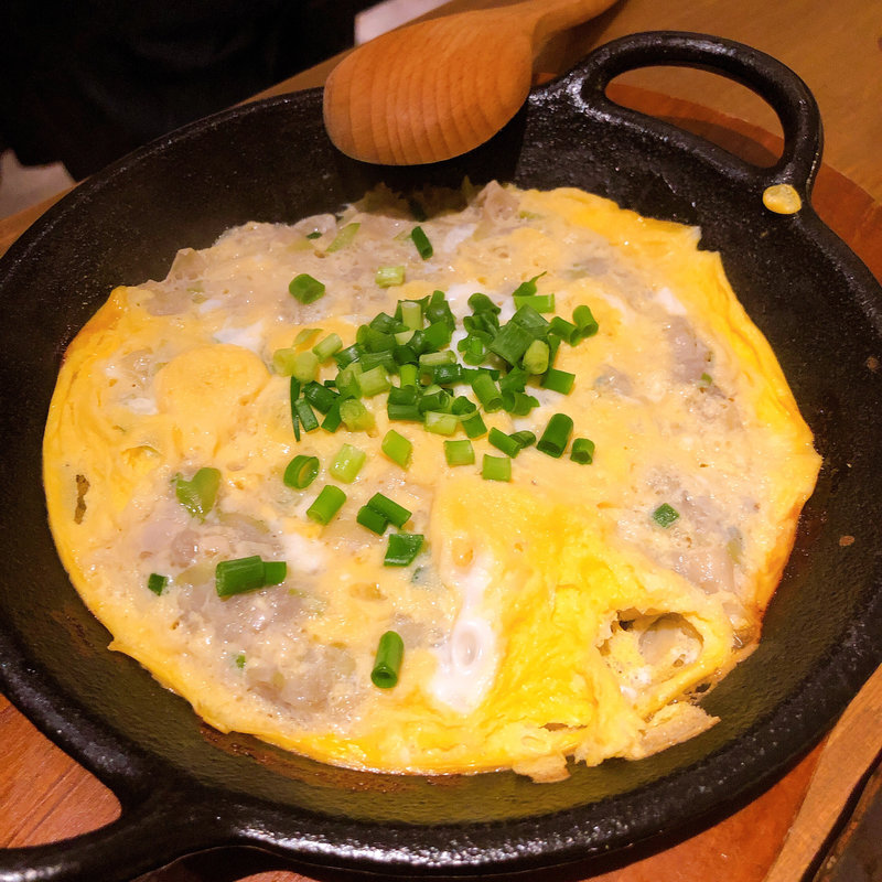 鉄板ギョーザ(肉基地)