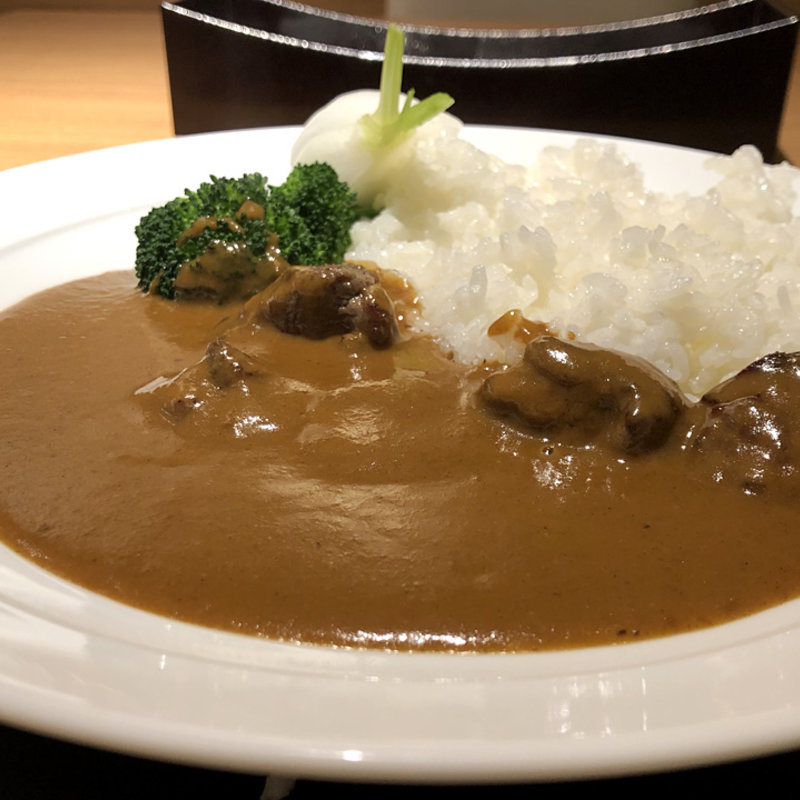 牛ヒレカレーライス(楽食倶楽部 裏小路牛肉店)