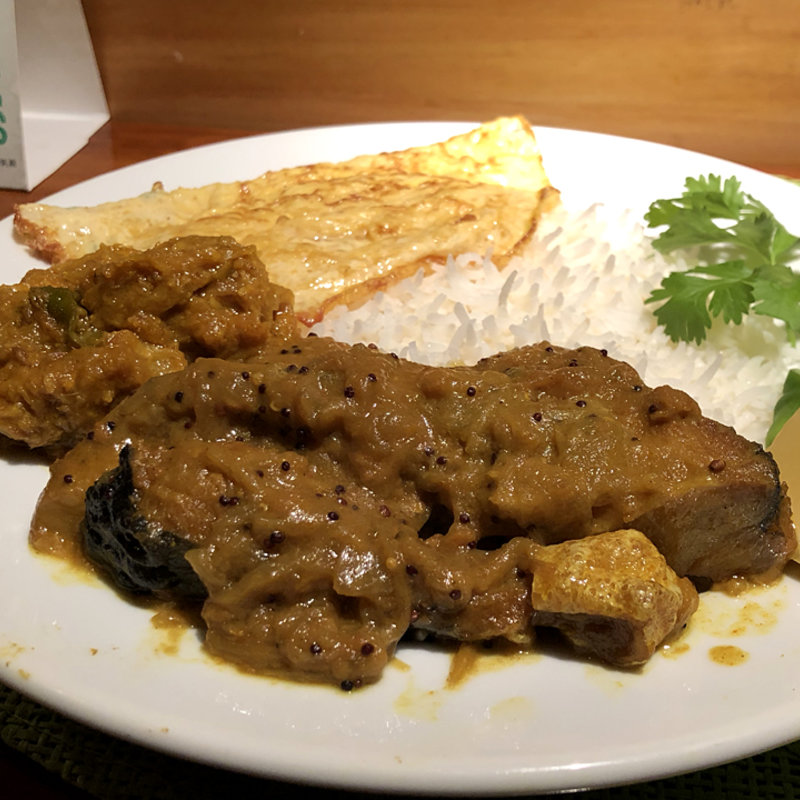 ベンガル風スペシャル魚カレーセット(ベンガルカレーファクトリー)