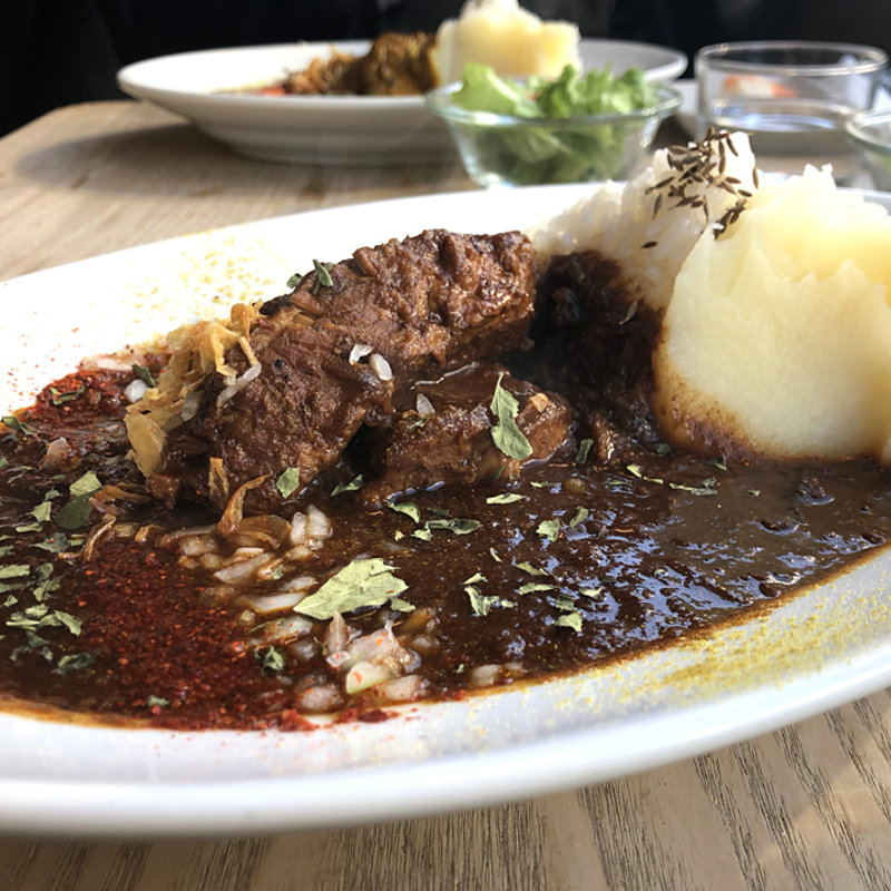 ポークカレー(辛さ★★★★☆)(LAND)