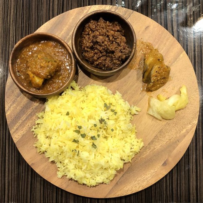 あいがけカレー(フィッシュ＋キーマ)(マサラ食堂)