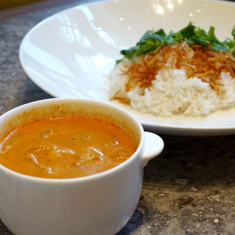 タイレッドシーフードカレー(ザ・ラウンジ)