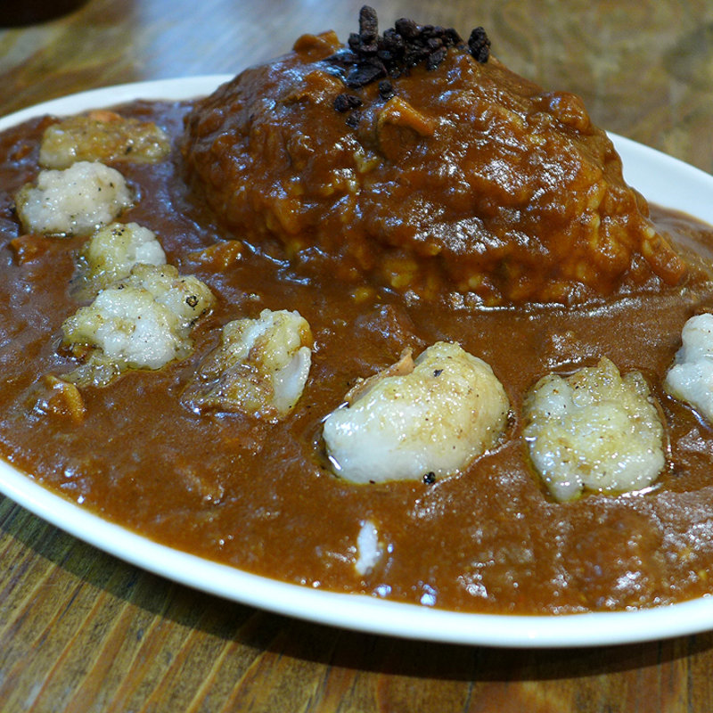 牛ホルモンカレー(くまBAR)