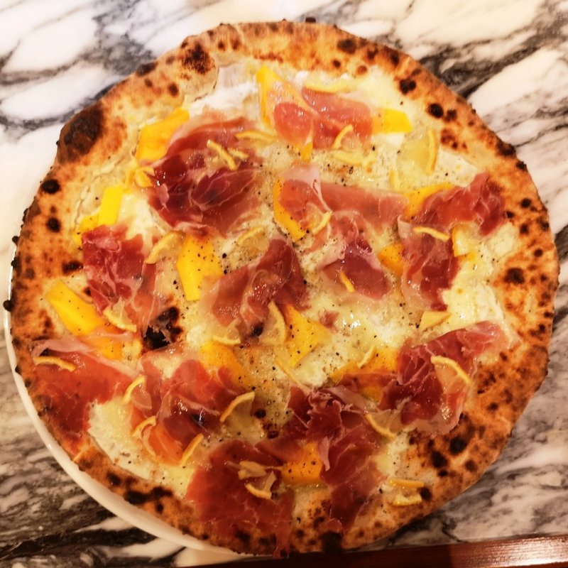 プロシュート エ マンゴー リモーネ(ピッツェリア エ トラットリア アーラ)