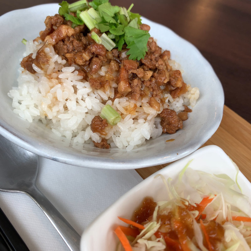 ルーローハン (カフェ台北)