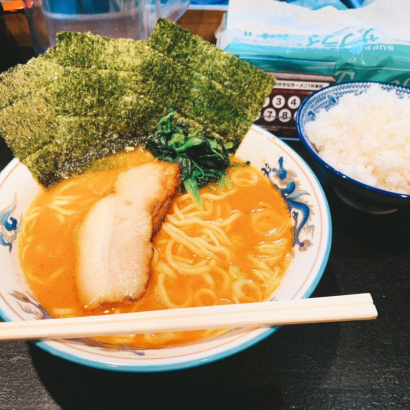ドラゴンらーめん（辛みそとんこつラーメン）(麺屋めんりゅう 川崎店)