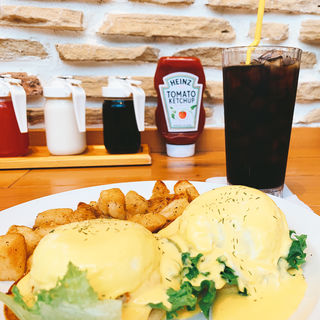 エッグベネディクト(Eggs 'n Things ラゾーナ川崎店)
