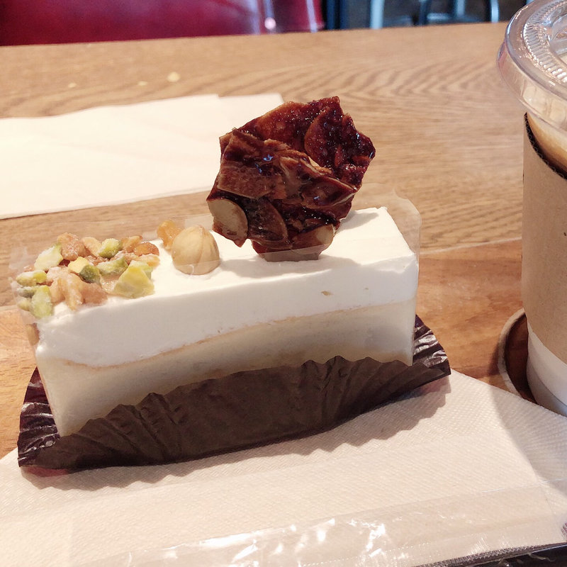 カマンベールとマスカルポーネ2層のチーズケーキ (ディゾン （DIXANS）)