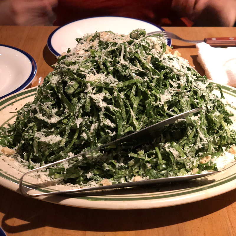 ケールのワイルドシーザーサラダ(We Are The Farm 渋谷)