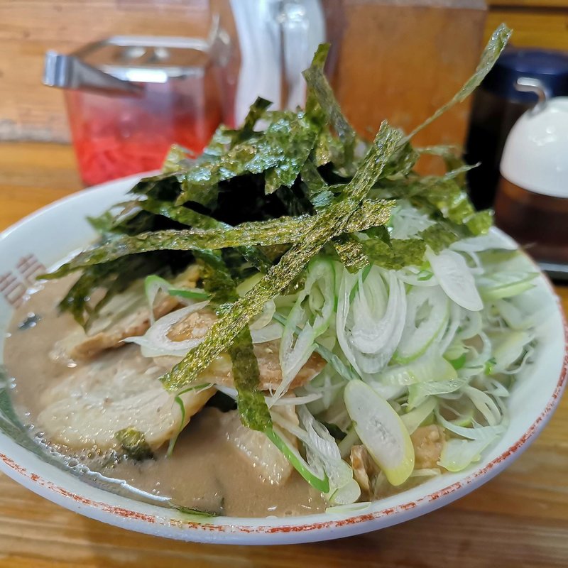海苔 ねぎ まみれラーメン(恵比須 )