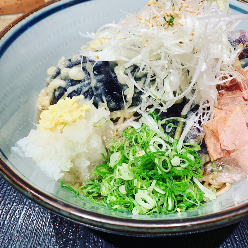 茄子天おろしぶっかけ蕎麦(鳥焼き・蕎麦・おでん　一重)