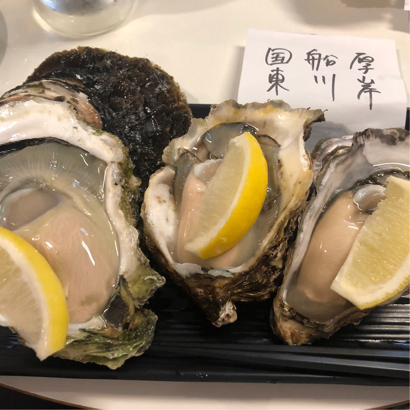 Bセット生牡蠣盛り合わせ(地下の粋)