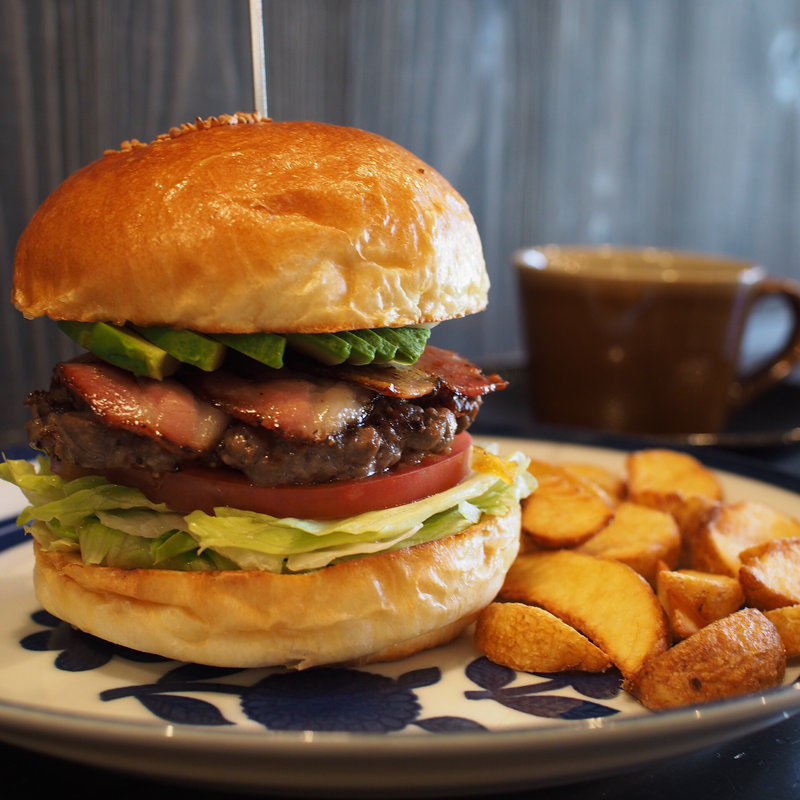 アボカドベーコンバーガー(三六〇 さんろくまる)