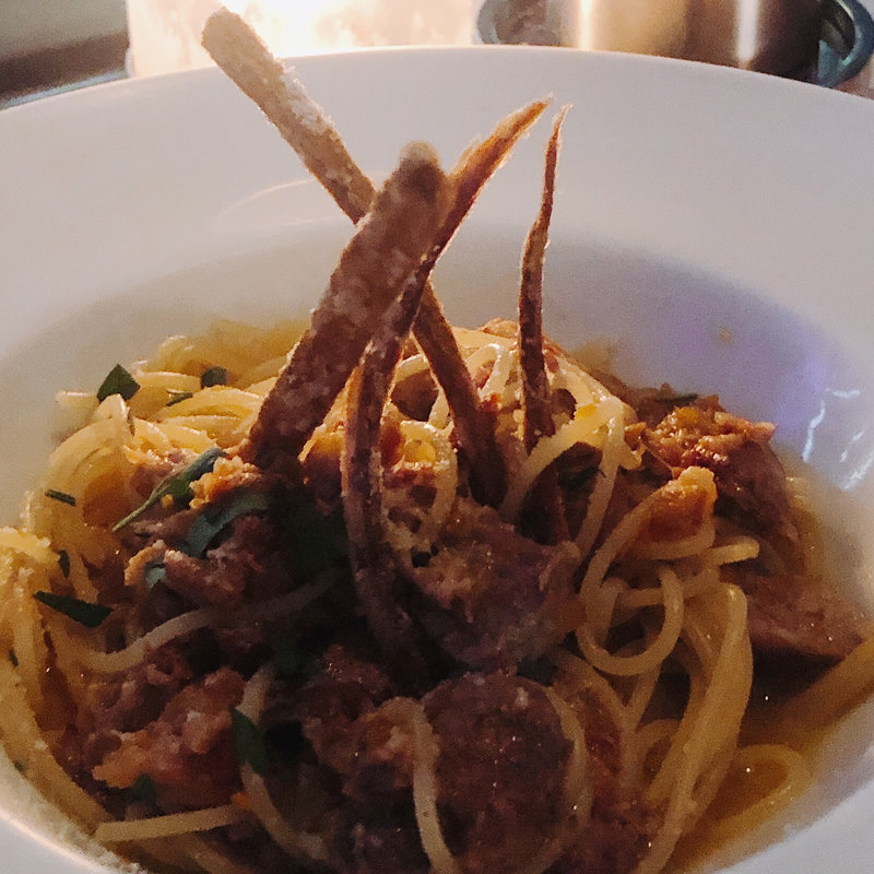 豚のホワイトラグーオイルソーススパゲッティ(マーサーブランチ ギンザテラス)