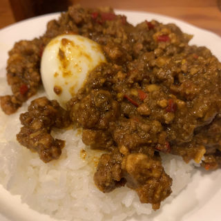 ひき肉・カレー　キーマ（辛口より辛い）(チャナ )