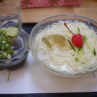 絹糸うどん(野口製麺所)