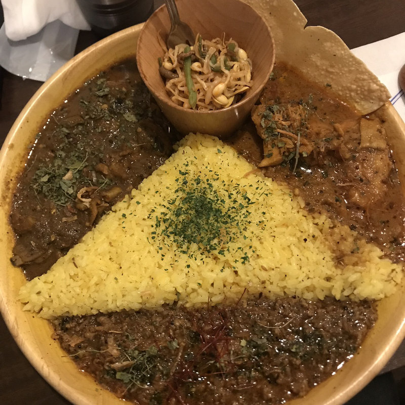 (カレー アベシ （Curry Aveshi）)