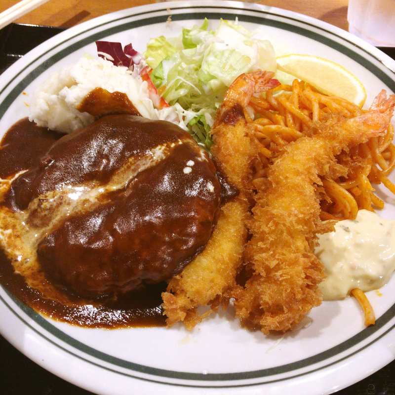 ハンバーグ＆海老フライ定食(神戸洋食グリル異人館)