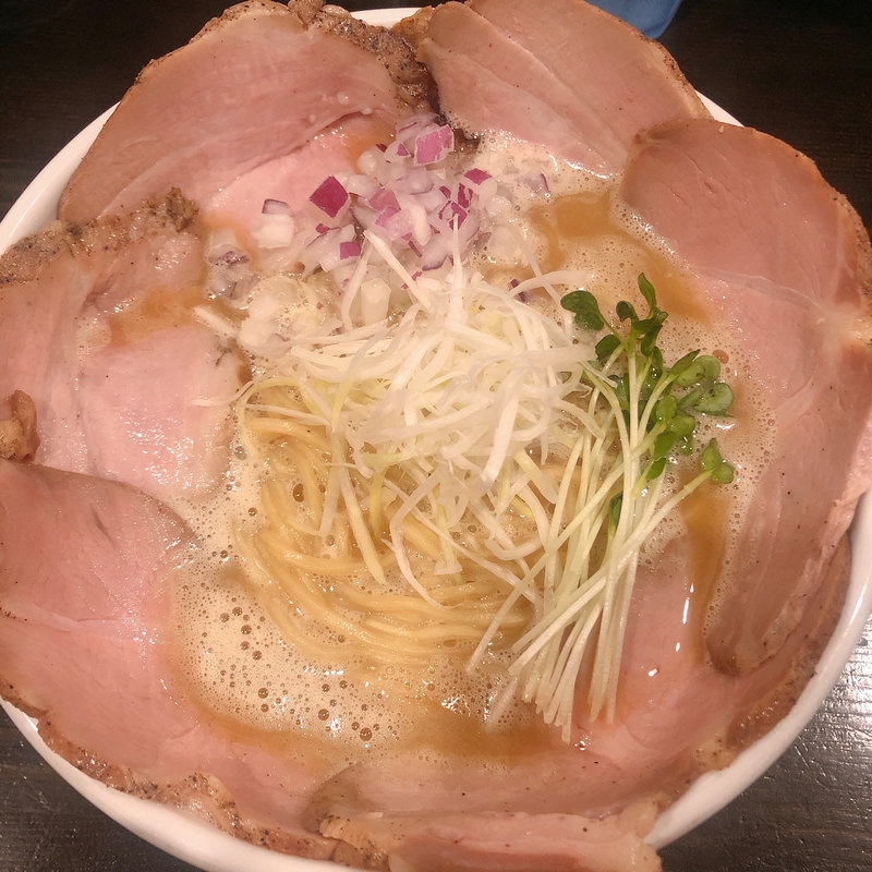 とりとん醤油チャーシュー大盛り(らぁ麺 きくはん )