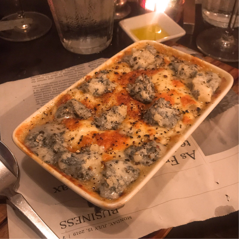 グラタン(レトノ Les TONNEAUX)