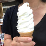 牛乳屋さんのソフトクリーム(秋田ふるさと館 )