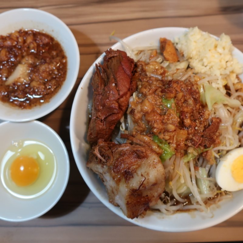 らーめん(ヒノブタセカンド南越谷駅前本店)