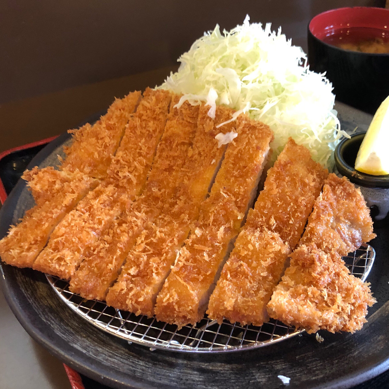 大判ロースかつ(とんかつ・豚肉料理 こぶたや )の口コミ一覧