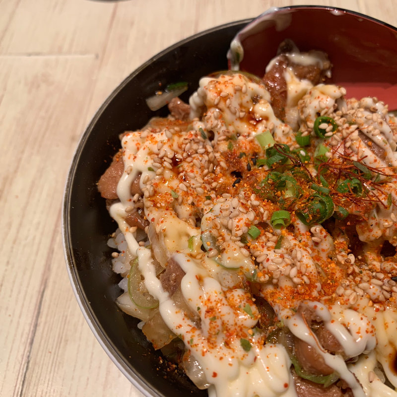 鶏チャーシュー丼(串焼き 合)