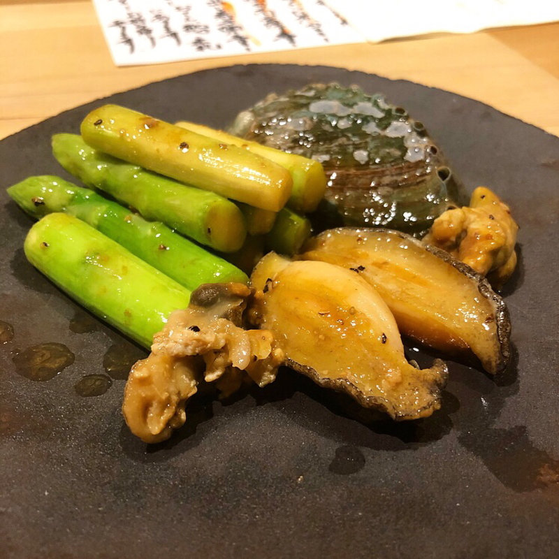 あわびとアスパラ(可笑味)
