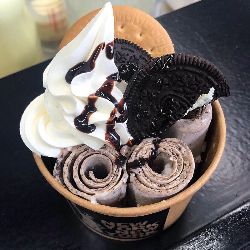ロールアイス（クッキークリーム）(NEWYORK NEWYORK)