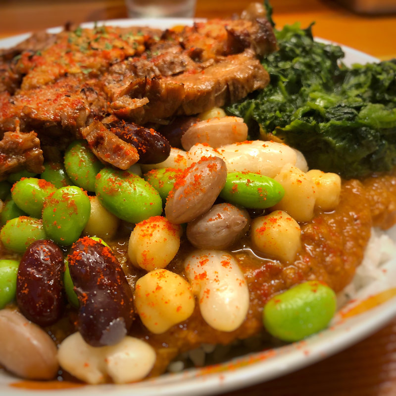 牛、豆、草カレー(火星カレー)