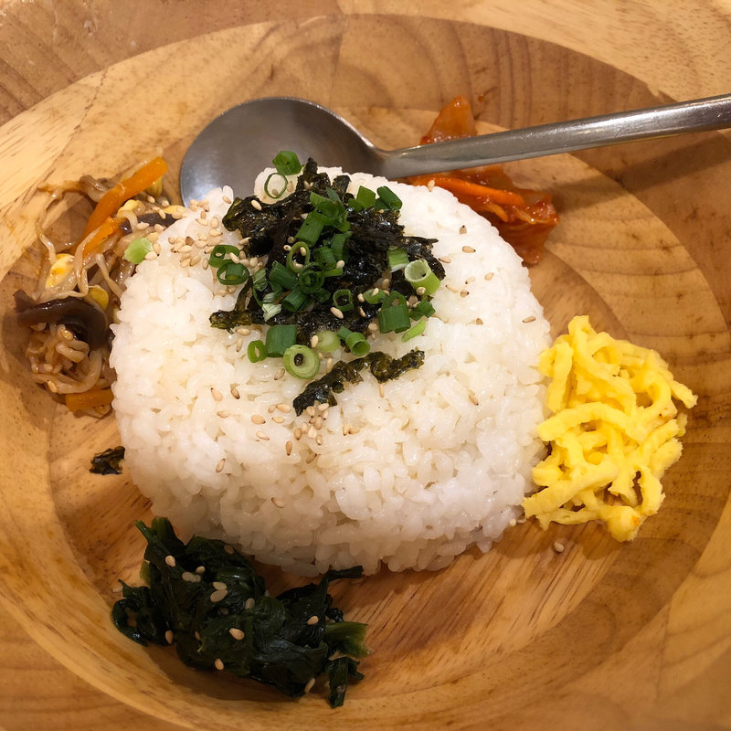 牛豚鶏食べ放題(Guts Boucherie)