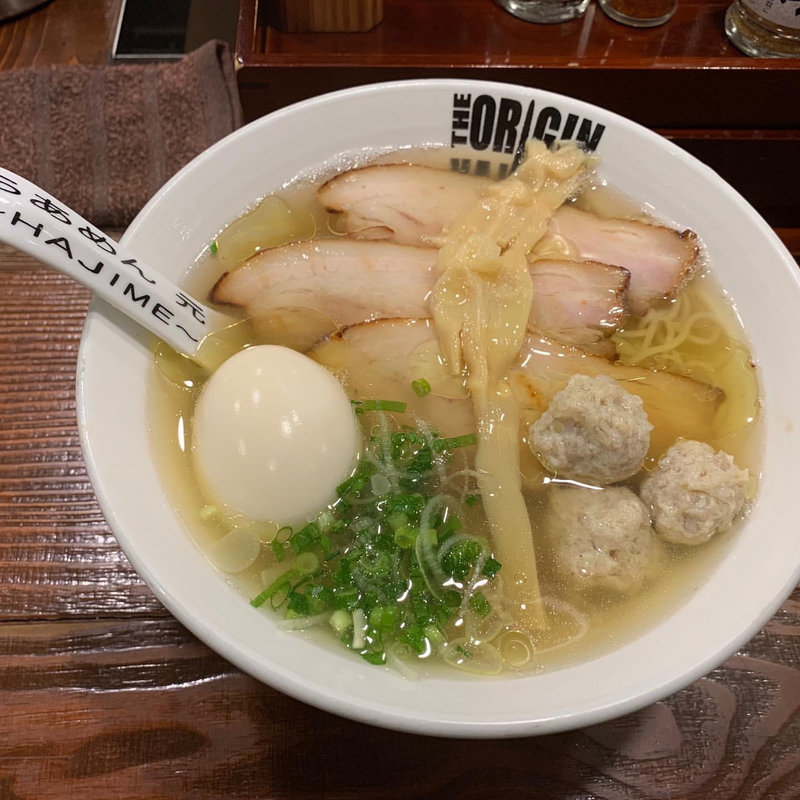 特製塩ラーメン(らあめん 元)