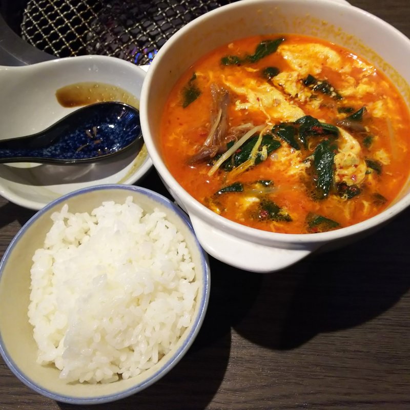 ユッケジャンスープ！(焼肉もーとん)