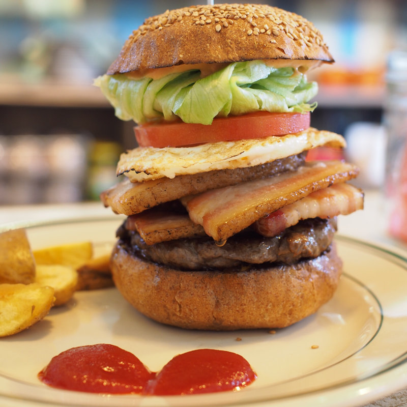 ベーコンエッグバーガー(1周年企画)(DAKOTA ・RUSTIC TABLE・)