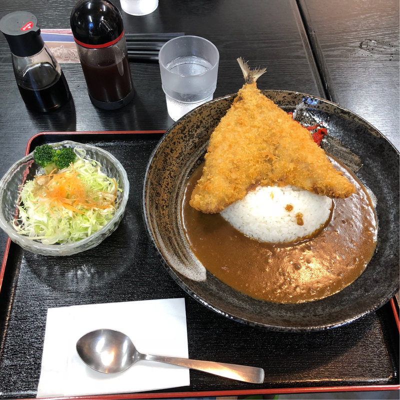 アジフライ！カレーライス(市場食堂 せん政水産)