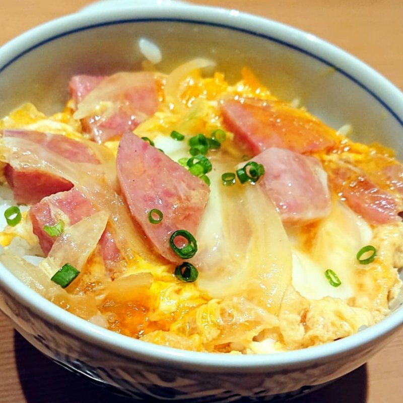 雲仙ハム丼(二〇加屋長介 JRJP博多ビル店)