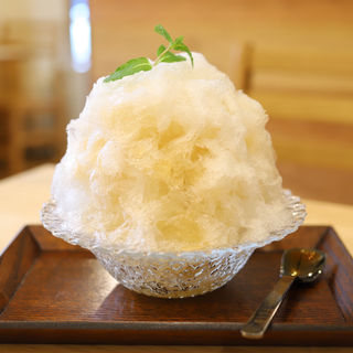 金のみぞれ(かき氷店 ミゾレヤ （shaved ice & cafe mizoreya）)